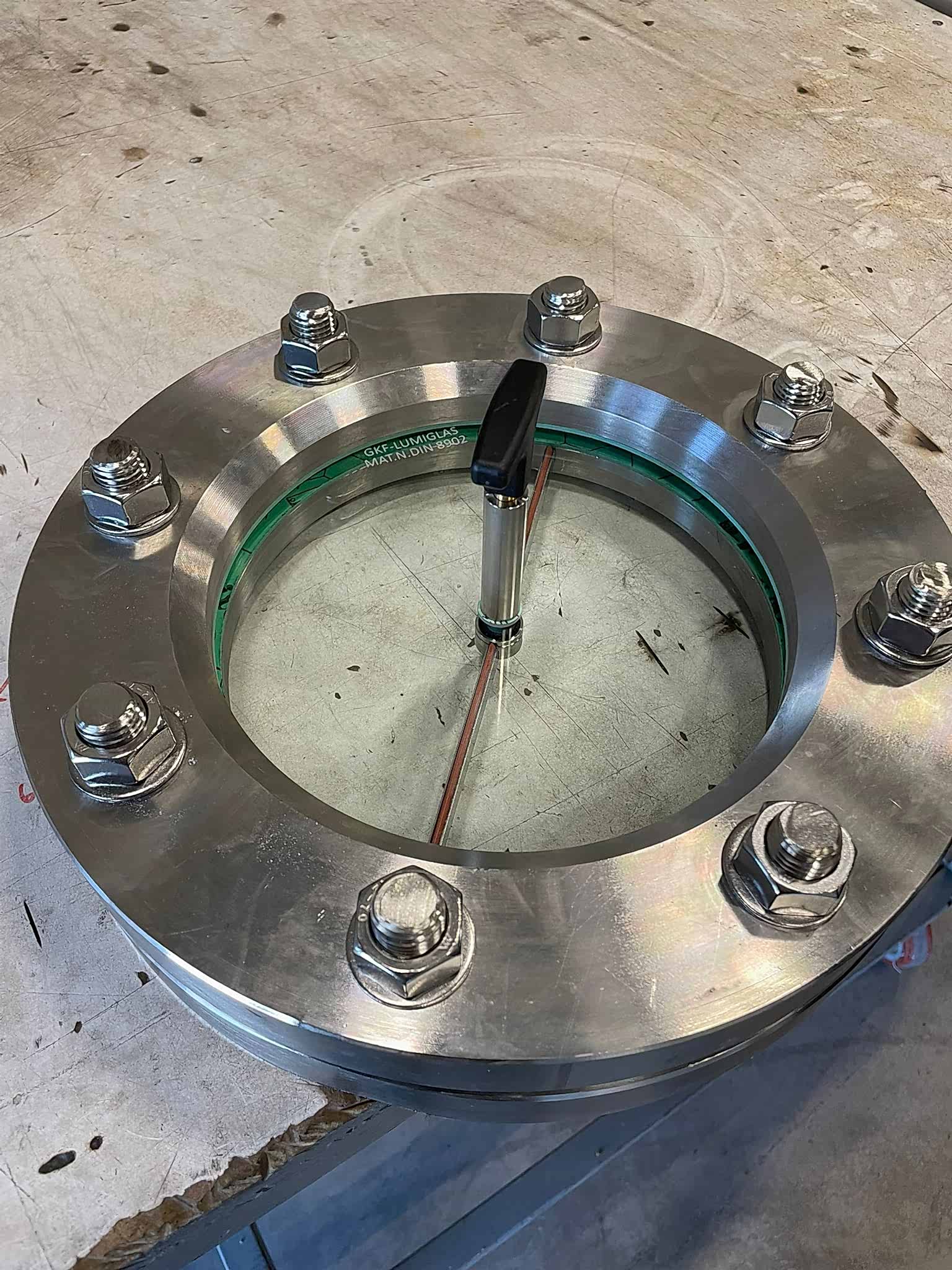 Paslanmaz Silecekli Gözetleme Camı